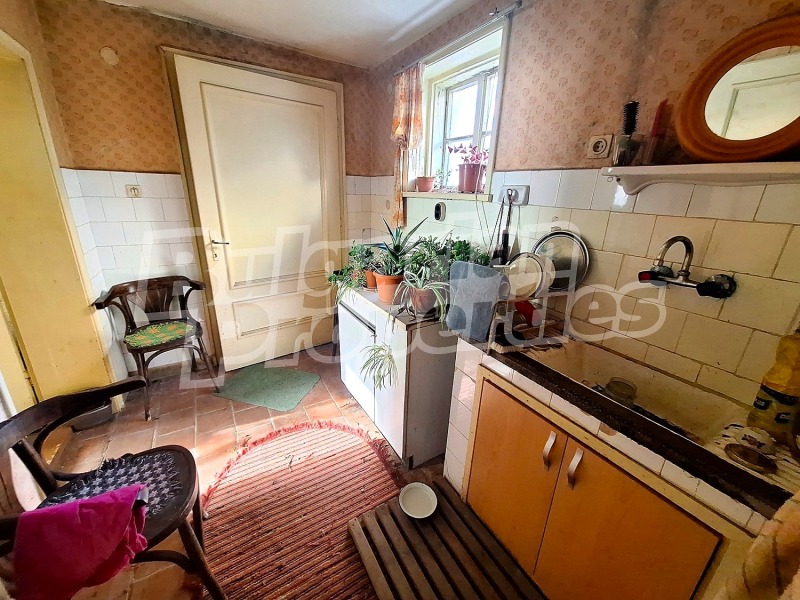 Продава КЪЩА, гр. Горна Оряховица, област Велико Търново, снимка 2 - Къщи - 53197892