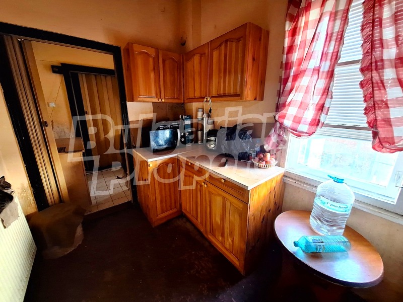 Продава КЪЩА, гр. Горна Оряховица, област Велико Търново, снимка 12 - Къщи - 53197892