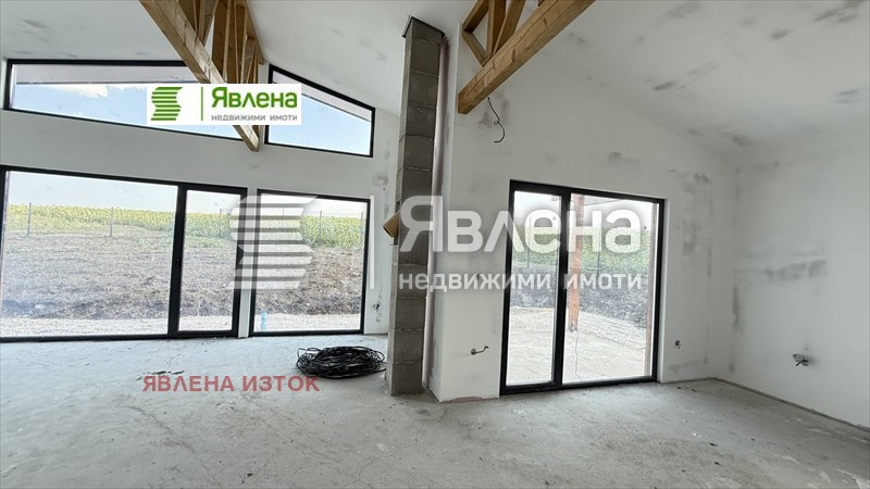 Продава КЪЩА, с. Хераково, област София област, снимка 9 - Къщи - 54479516