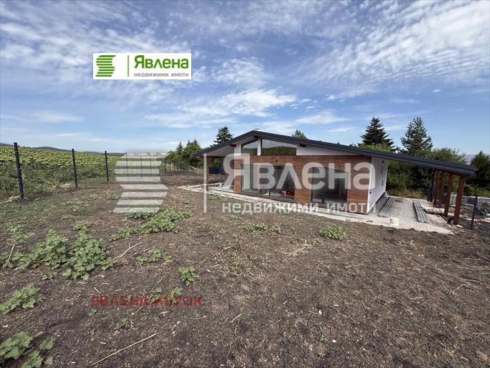 Продава КЪЩА, с. Хераково, област София област, снимка 13 - Къщи - 54479516