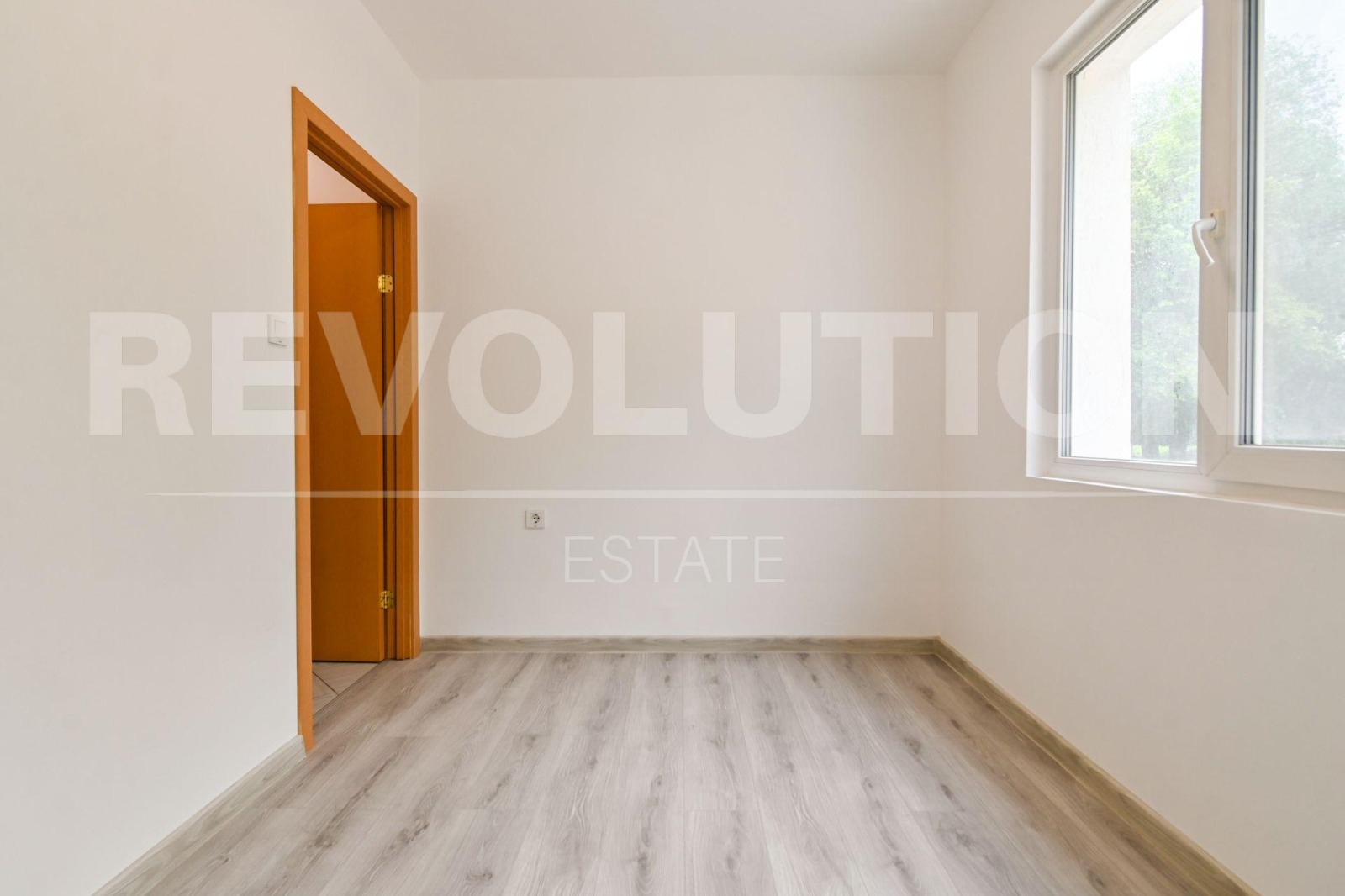 Продава 2-СТАЕН, гр. София, Фондови жилища, снимка 5 - Апартаменти - 54627781