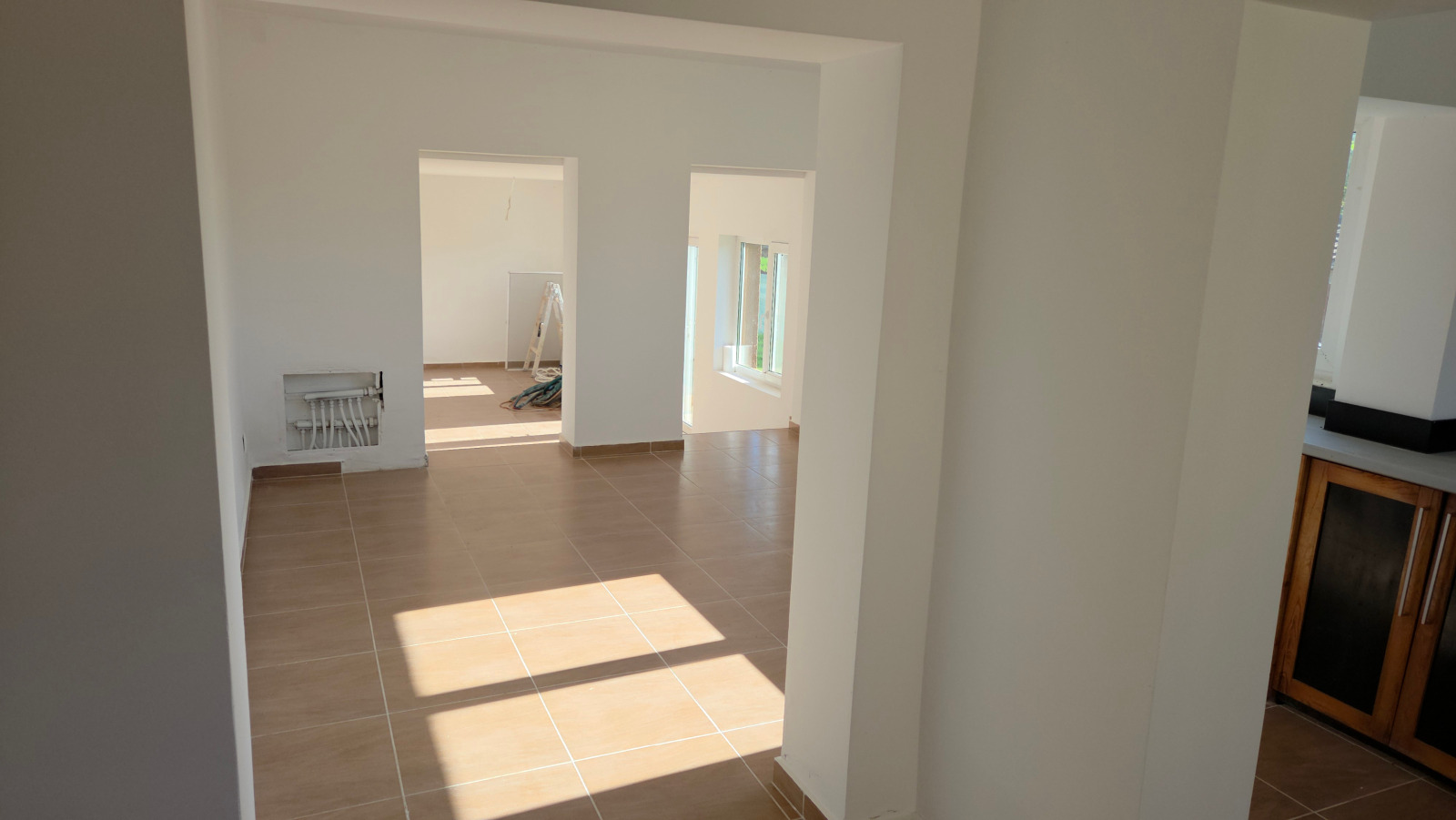 Продава КЪЩА, гр. Генерал Тошево, област Добрич, снимка 15 - Къщи - 51461267