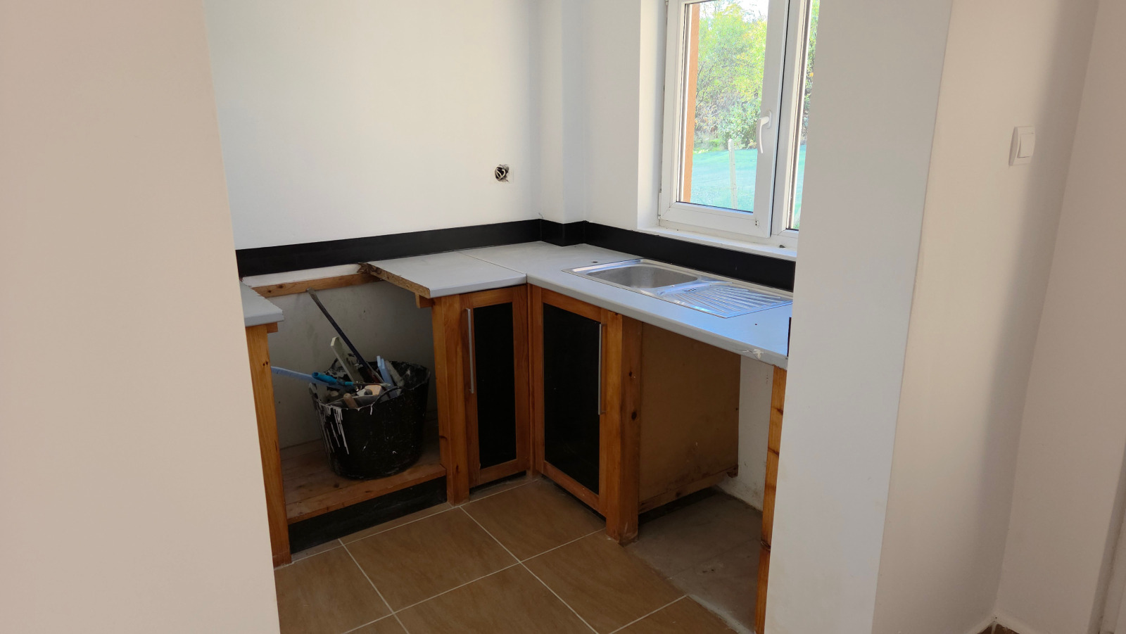 Продава КЪЩА, гр. Генерал Тошево, област Добрич, снимка 4 - Къщи - 51461267