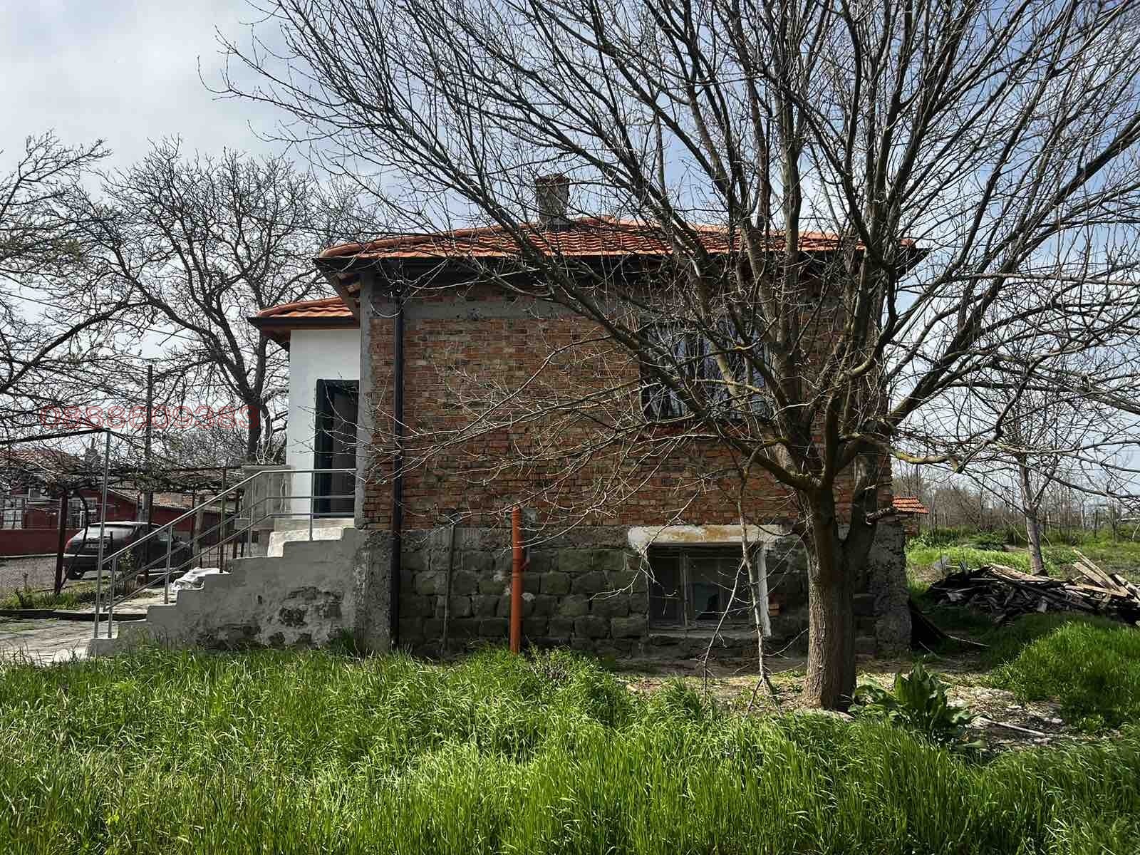 Продава КЪЩА, с. Ливада, област Бургас