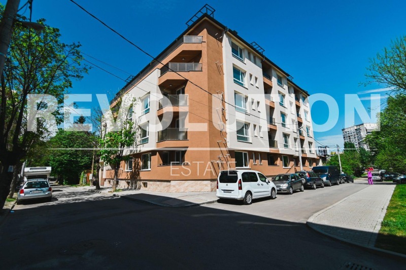 Продава 3-СТАЕН в град София, Триъгълника - 113 кв.м / 245 000 € » 479 178.35 лв., РЕВОЛЮШЪН ЕСТЕЙТ