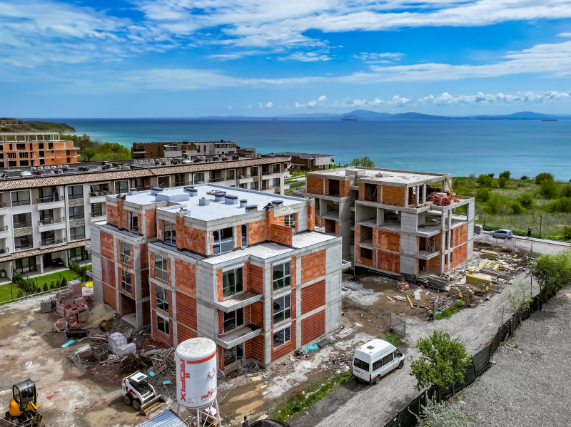 Продава  2-стаен град Бургас , Сарафово , 61 кв.м | 11525573 - изображение [2]