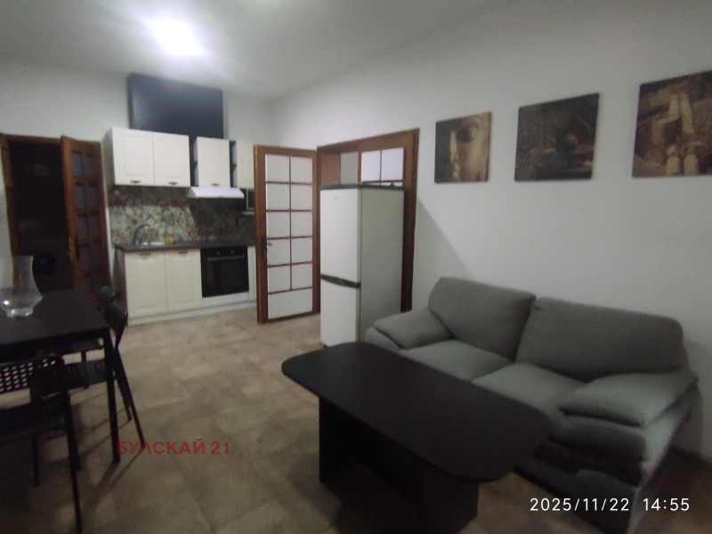 Продава 3-СТАЕН, гр. София, Редута