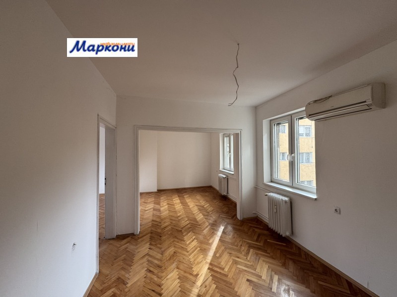 Продава 3-СТАЕН, гр. София, Център, снимка 2 - Апартаменти - 53222093