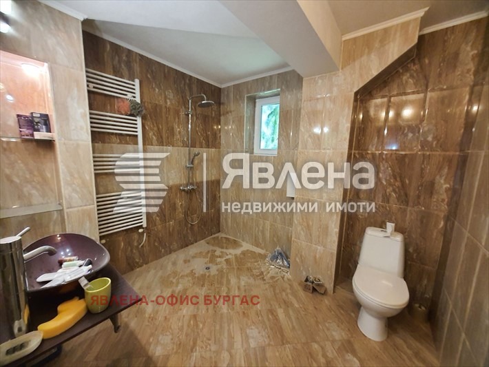 Продава ЕТАЖ ОТ КЪЩА, гр. Царево, област Бургас, снимка 13 - Етаж от къща - 55619415