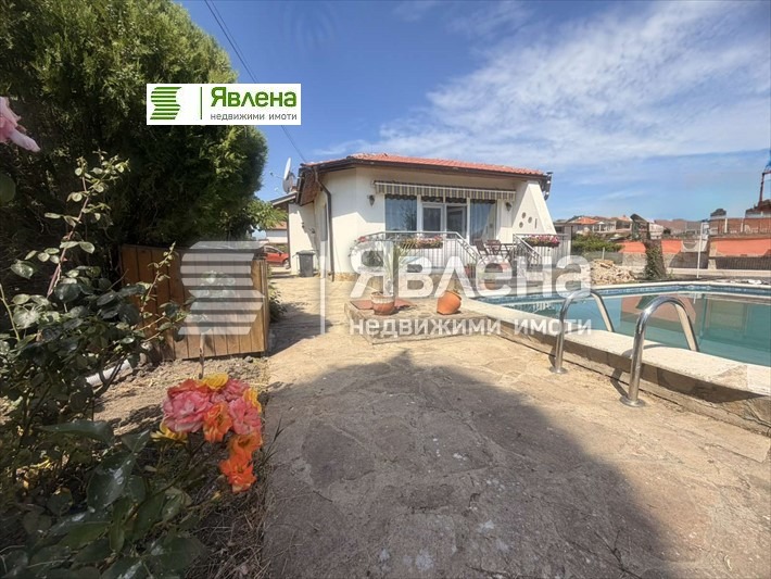 Продава КЪЩА, гр. Поморие, област Бургас