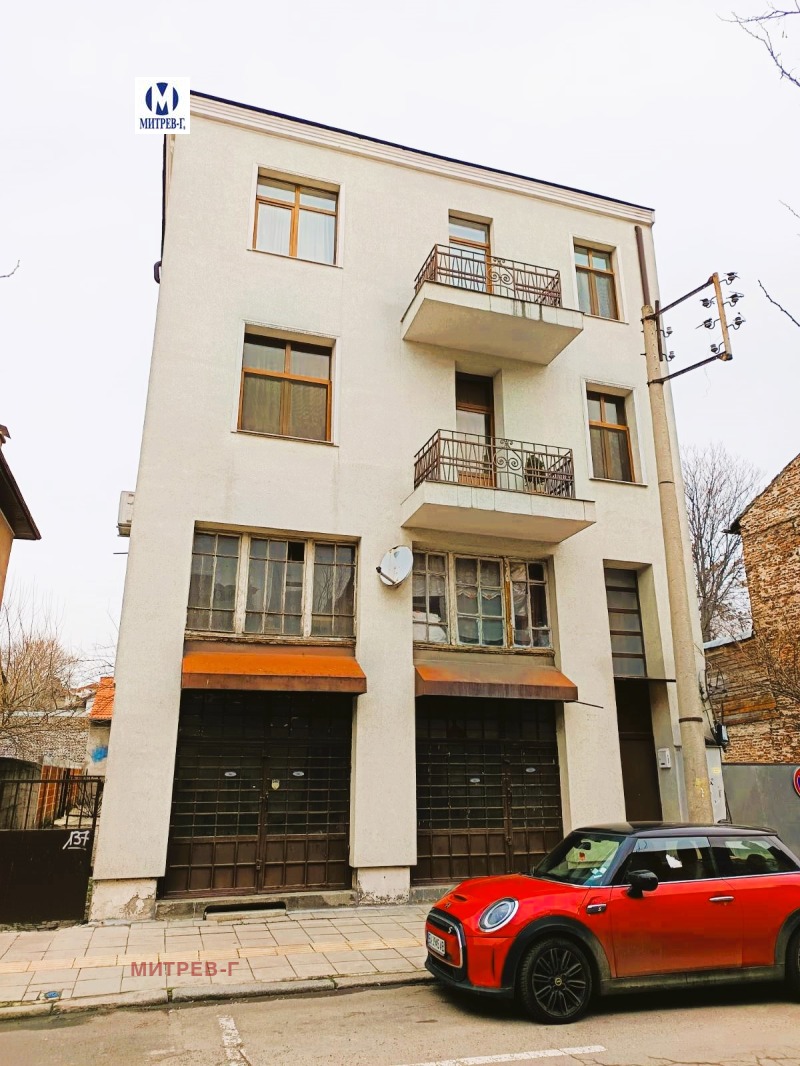 Продава 3-СТАЕН, гр. София, Център