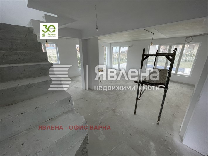 Продава КЪЩА, гр. Варна, м-т Долна Трака, снимка 3 - Къщи - 48018858