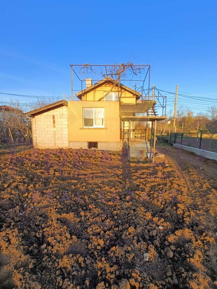 Eladó  Ház Varna , Vinica , 72 négyzetméter | 41993091
