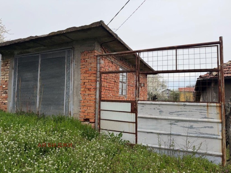 Продава КЪЩА в област Русе, с. Червена вода - 67 кв.м / 56 000 € » 109 526.48 лв., АЙ БИ ДЖИ