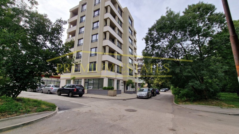 Продава МАГАЗИН в град София, Гевгелийски - 150 кв.м / 540 000 € » 1 056 148.20 лв., ПРЕМИУМ ИМОТИ ЕООД
