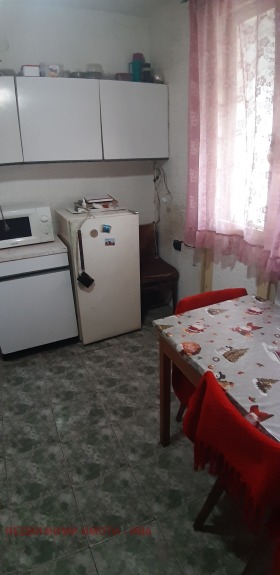 1 chambre Gorna Oryahovitsa, région Veliko Tarnovo 6