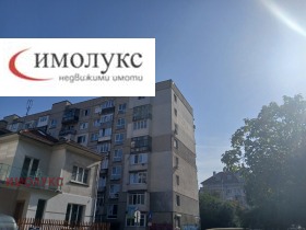 2 bedroom Oborishte, Sofia 1