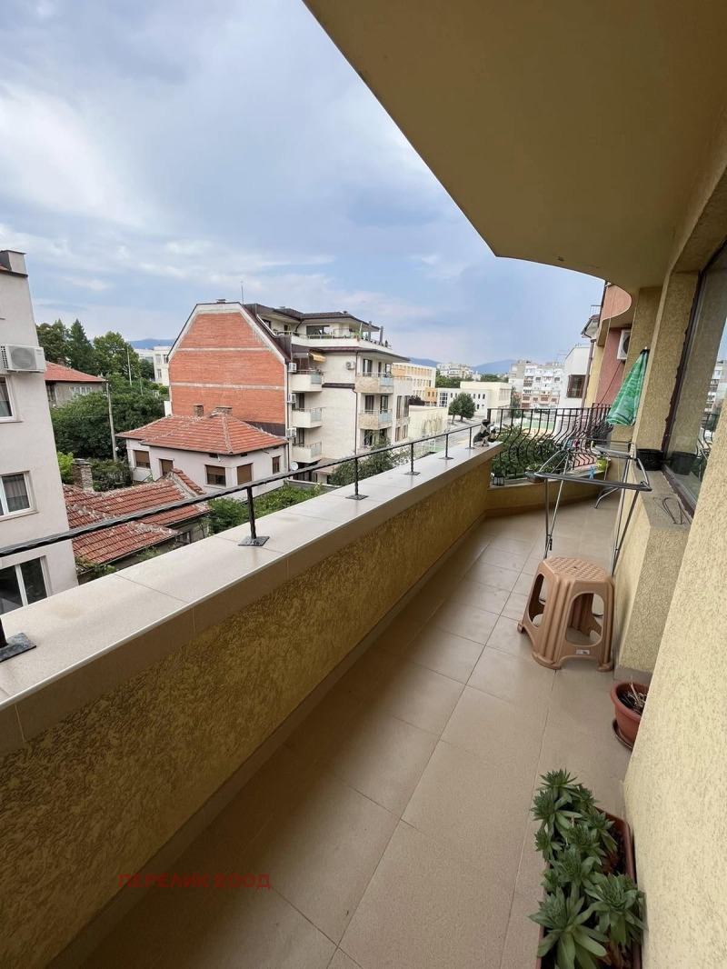 Eladó  1 hálószoba régió Stara Zagora , Kazanlak , 70 négyzetméter | 38725065
