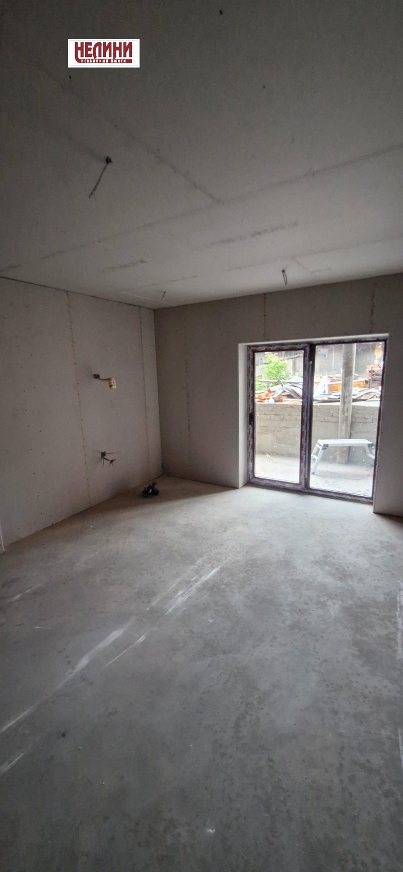Satılık  2 yatak odası Ruse , Şirok centar , 105 metrekare | 68405544