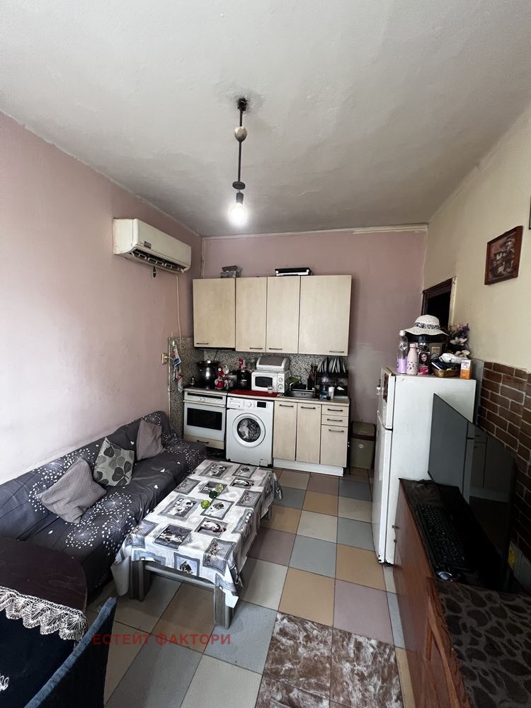 Продава 4-СТАЕН, гр. София, Център, снимка 3 - Апартаменти - 56029236
