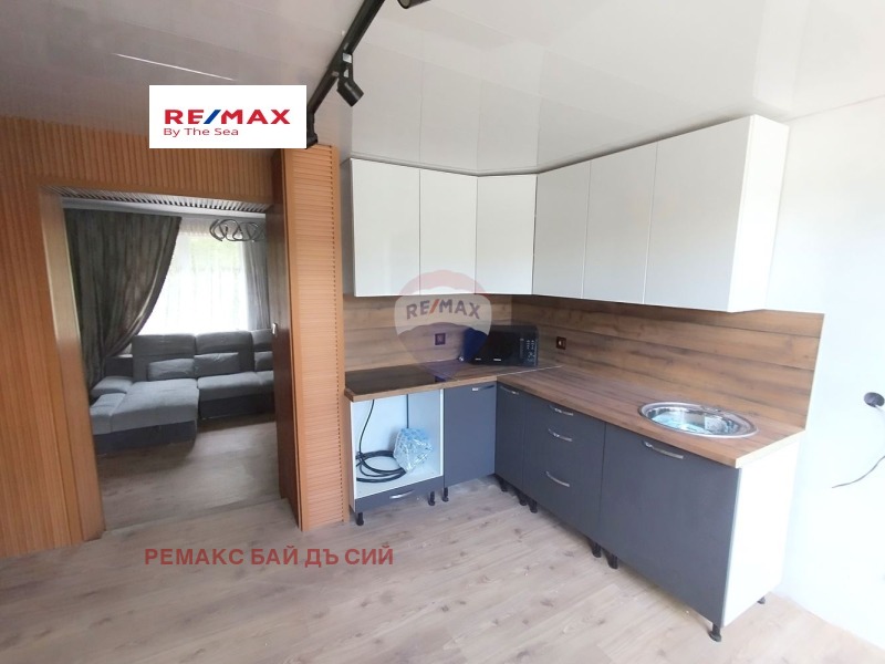 Na sprzedaż  Dom Warna , m-t Perczemlijata , 207 mkw | 95505472 - obraz [7]