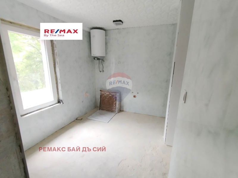 Na sprzedaż  Dom Warna , m-t Perczemlijata , 207 mkw | 95505472 - obraz [15]