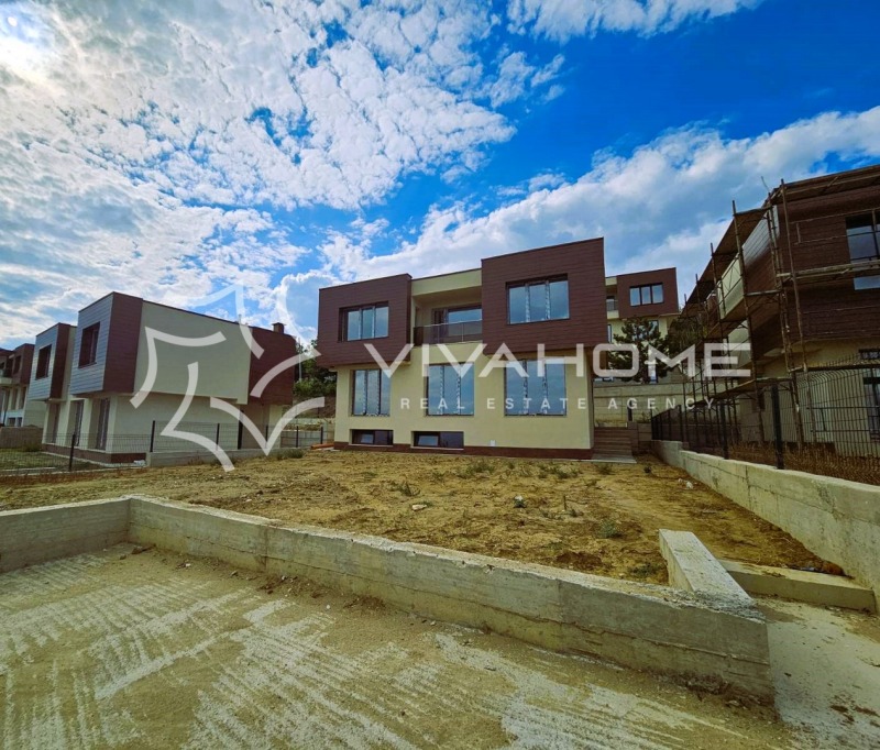 En venta  Casa Varna , m-t Akchelar , 160 metros cuadrados | 59278423