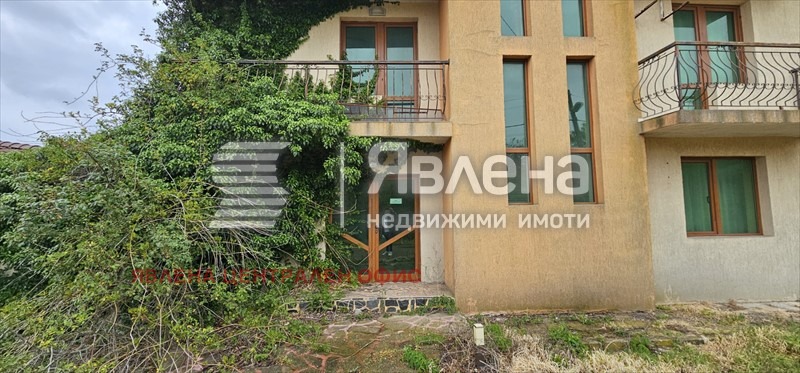 Продава ХОТЕЛ, с. Камен бряг, област Добрич, снимка 4 - Хотели - 56133804