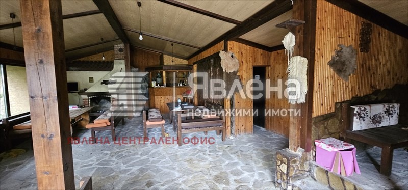 Продава ХОТЕЛ, с. Камен бряг, област Добрич, снимка 9 - Хотели - 56133804