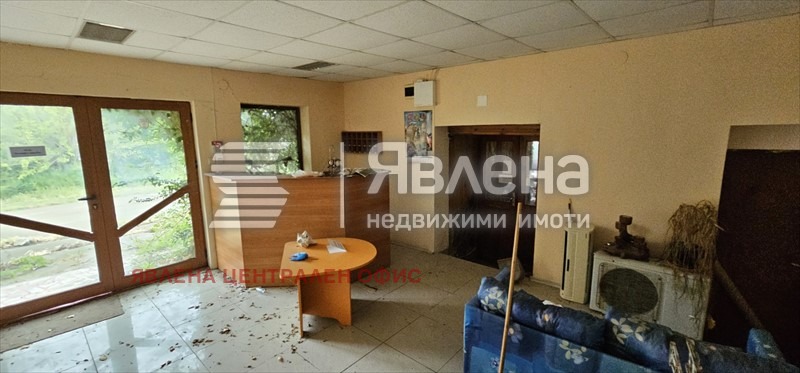 Продава ХОТЕЛ, с. Камен бряг, област Добрич, снимка 5 - Хотели - 56133804