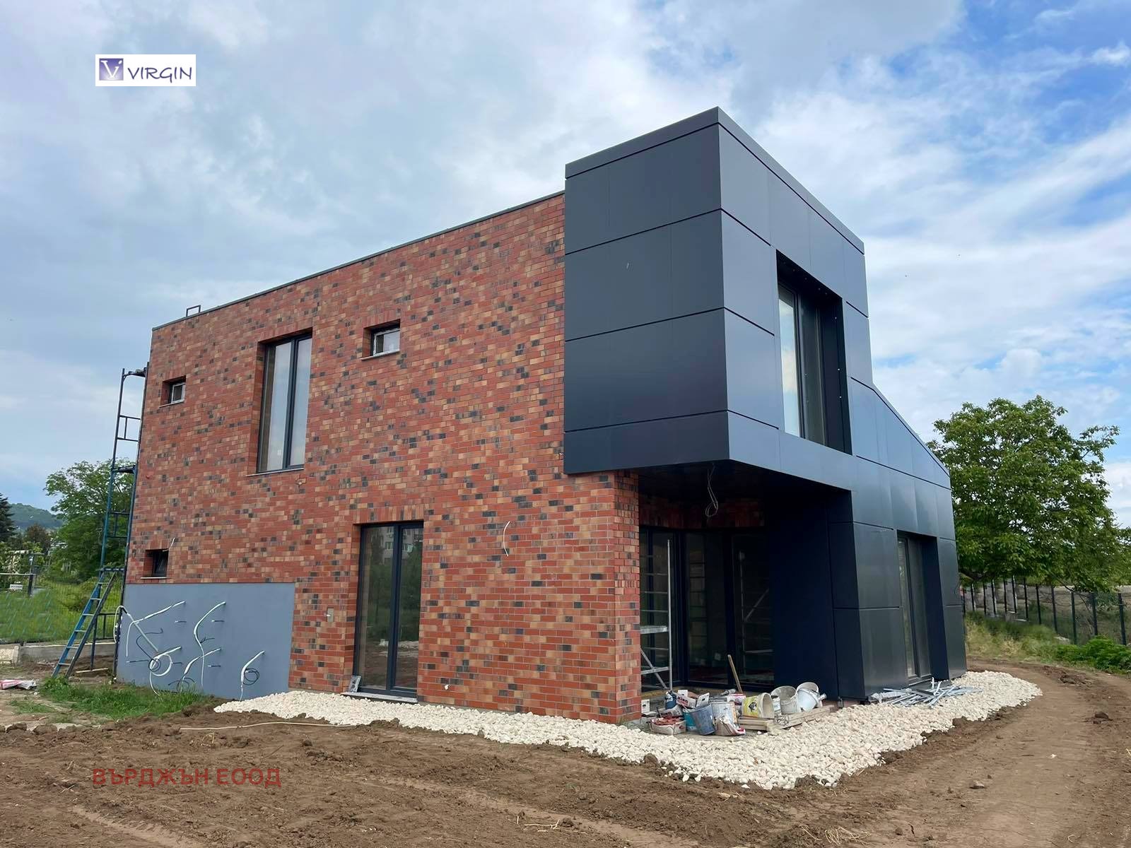 Продава КЪЩА, гр. Варна, м-т Горна Трака, снимка 2 - Къщи - 52657546