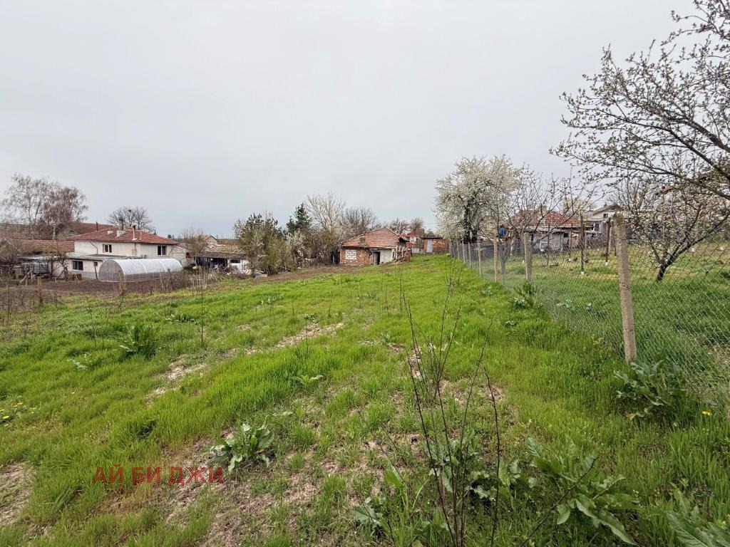 Продава КЪЩА, с. Червена вода, област Русе, снимка 5 - Къщи - 54232346