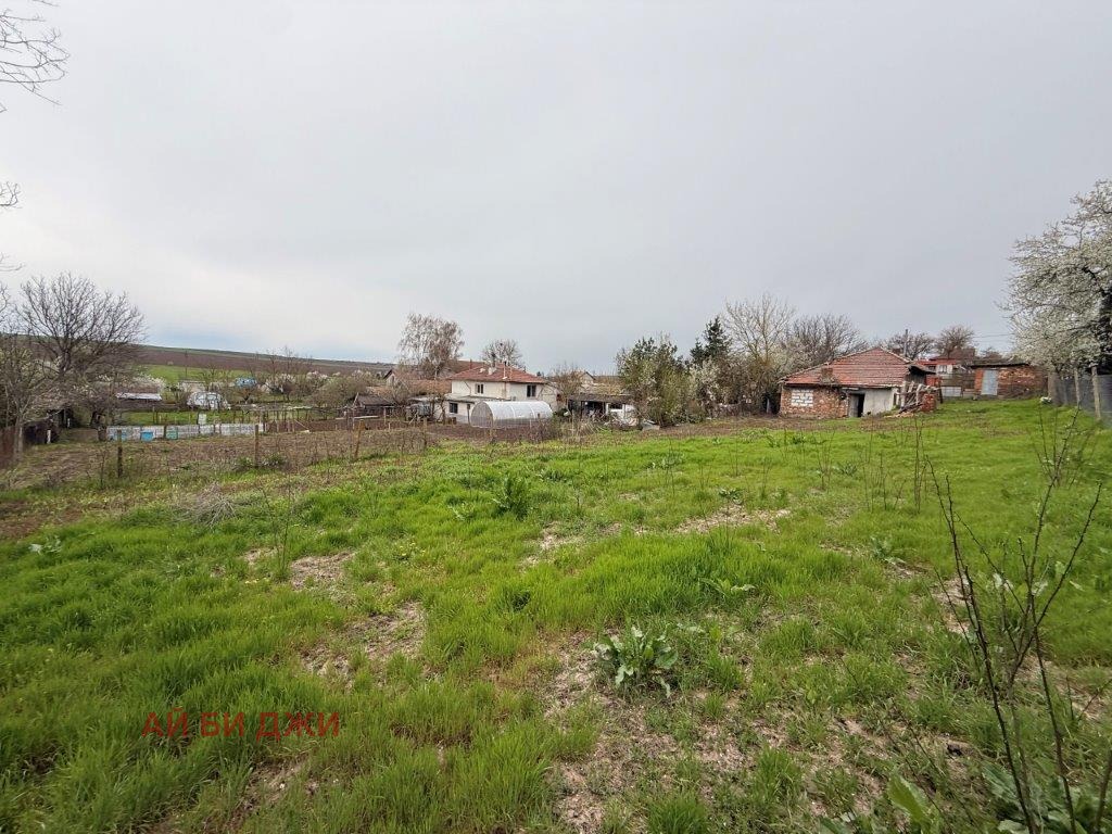 Продава КЪЩА, с. Червена вода, област Русе, снимка 6 - Къщи - 54232346