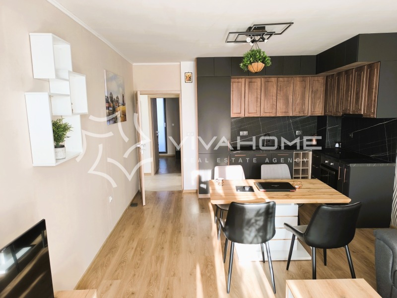 Продава 3-СТАЕН в град Варна, Погреби - 89 кв.м / 224 500 € » 439 083.84 лв., ВИВАХОУМ