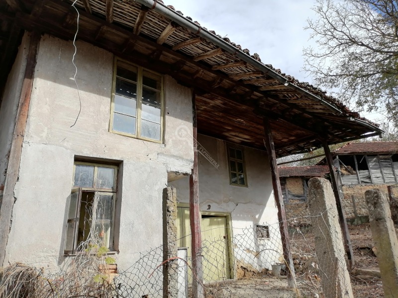 Продава КЪЩА в област Велико Търново, гр. Елена - 120 кв.м / 14 500 € » 28 359.54 лв., ИМОТИ ТЪРНОВГРАД