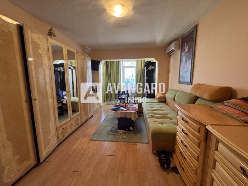 Продава  3-стаен, град Варна, Център •  165 000 € • ID 61891568 — holmes.bg - [1] 