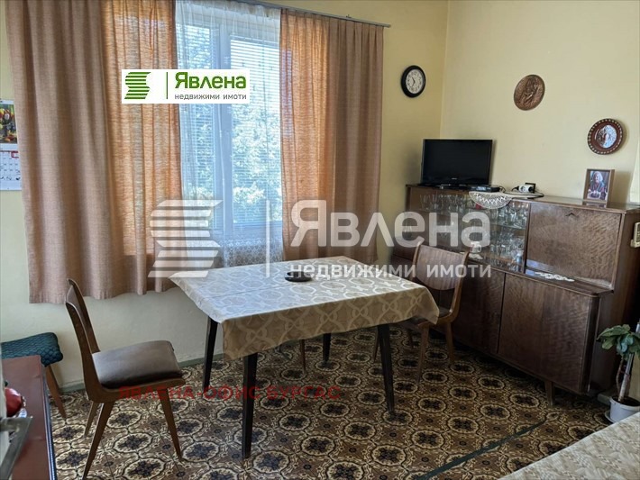 En venta  2 dormitorios Burgas , Tsentar , 77 metros cuadrados | 70485432