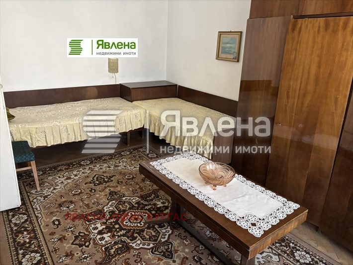 En venta  2 dormitorios Burgas , Tsentar , 77 metros cuadrados | 70485432 - imagen [4]