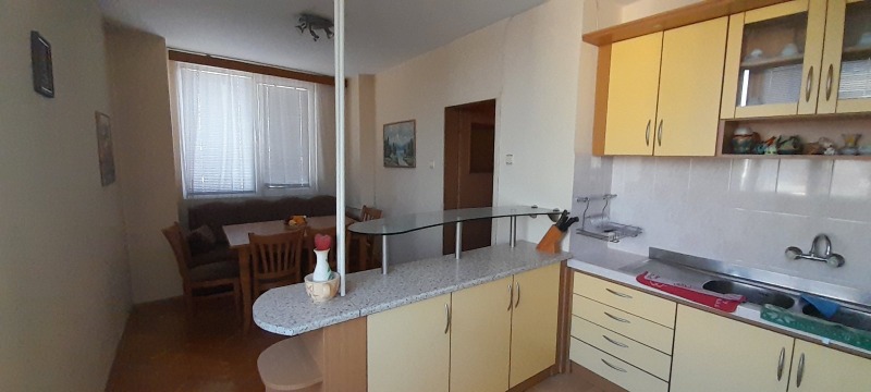 Продава 3-СТАЕН, гр. Плевен, Идеален център, снимка 14 - Апартаменти - 53073175