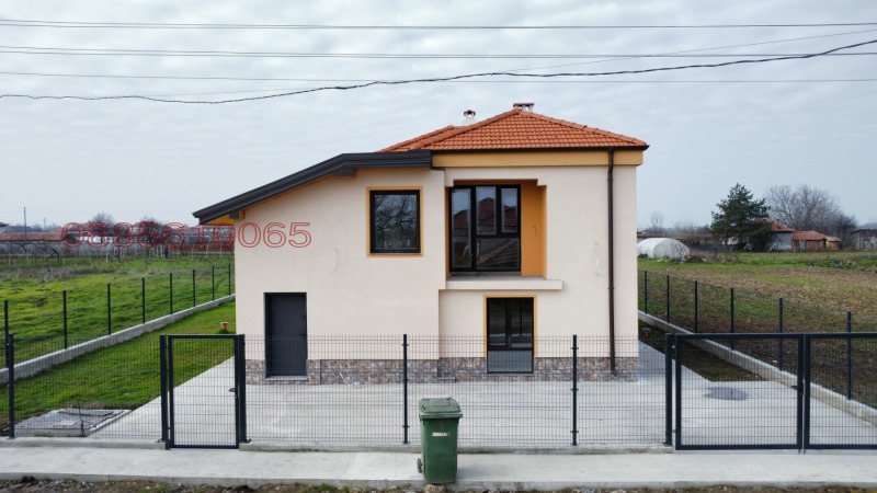 Продава КЪЩА, с. Манолско Конаре, област Пловдив