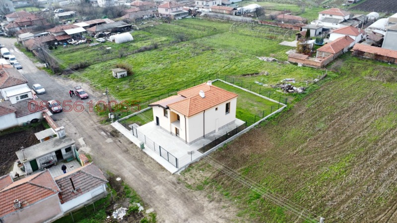 Продава КЪЩА, с. Манолско Конаре, област Пловдив, снимка 6 - Къщи - 52901932