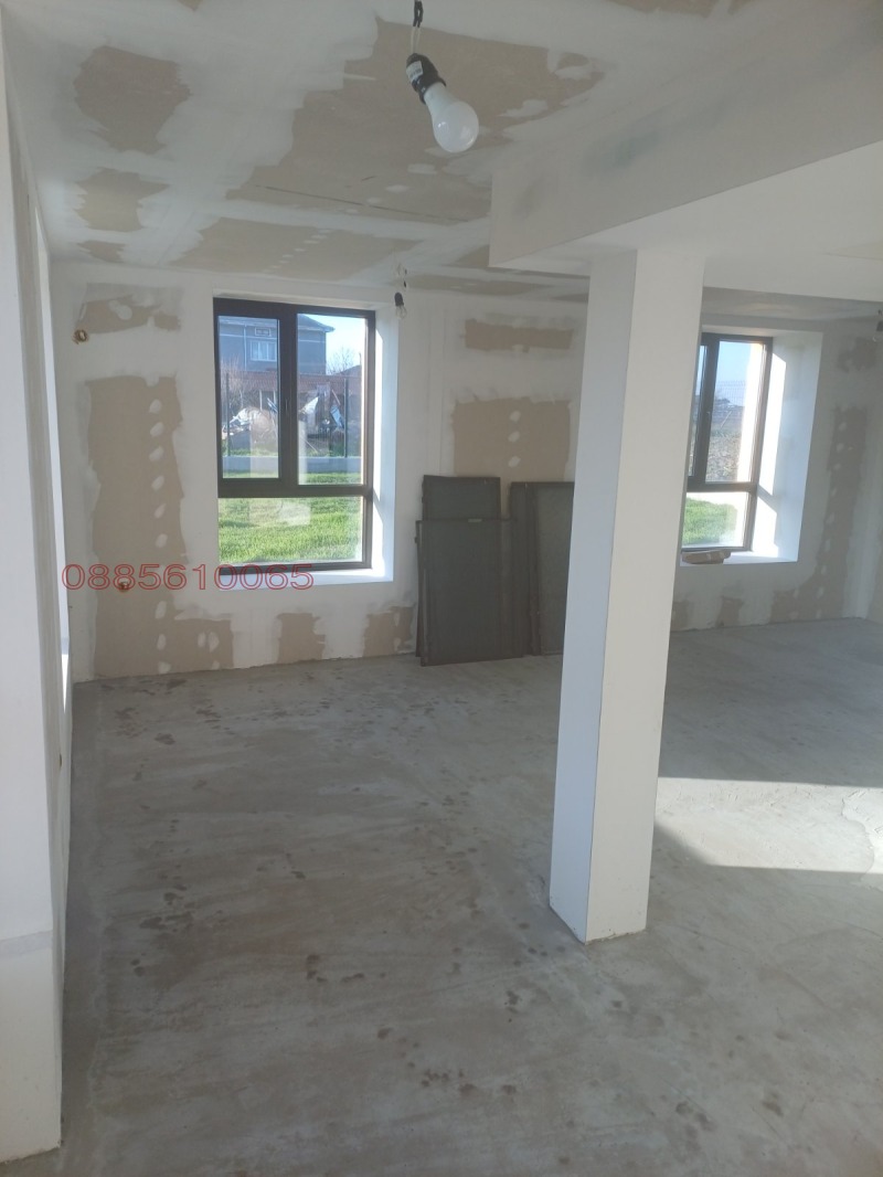 Продава КЪЩА, с. Манолско Конаре, област Пловдив, снимка 12 - Къщи - 52811715