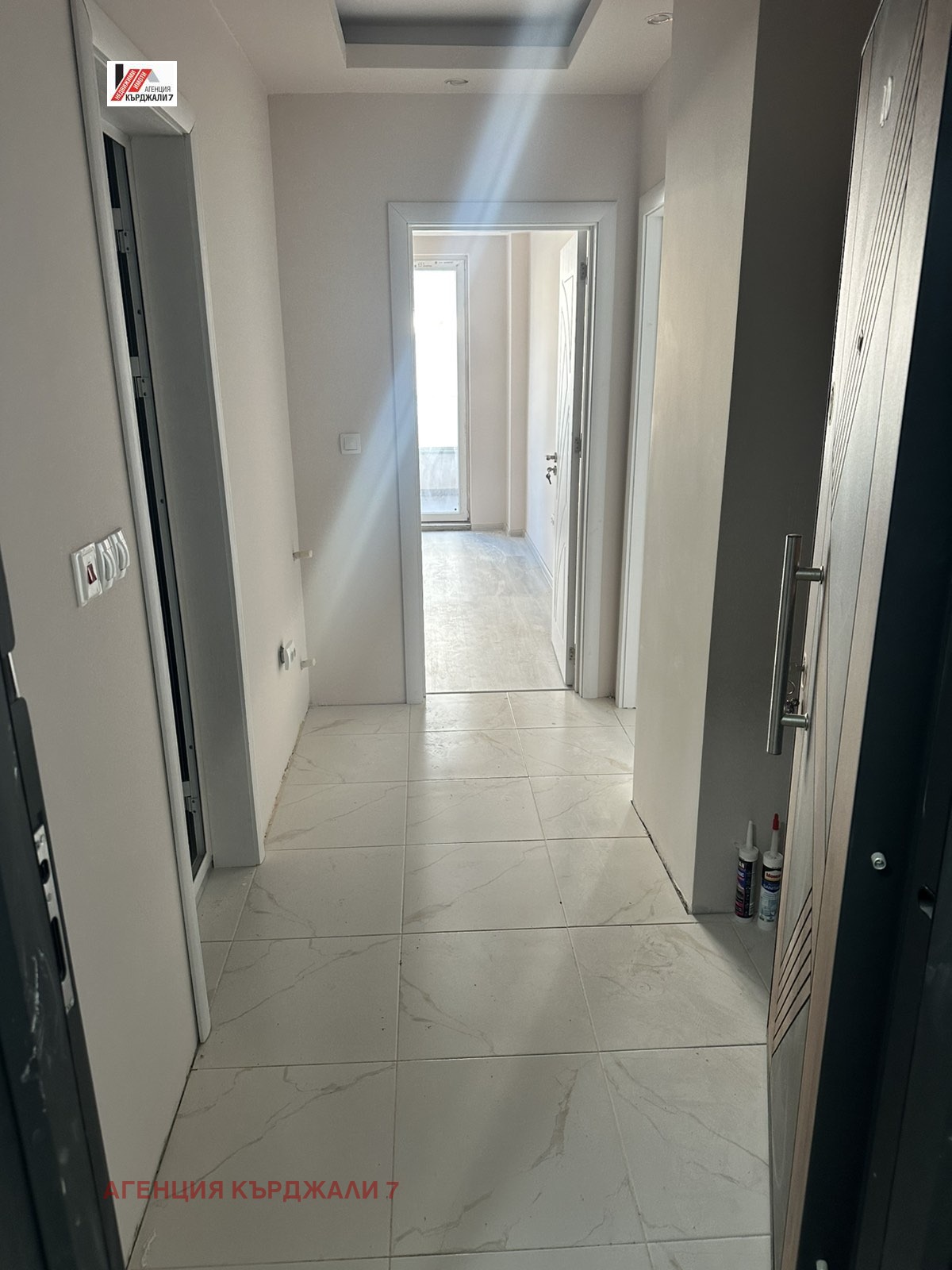 Продава 2-СТАЕН, гр. Кърджали, Възрожденци, снимка 7 - Апартаменти - 54338664