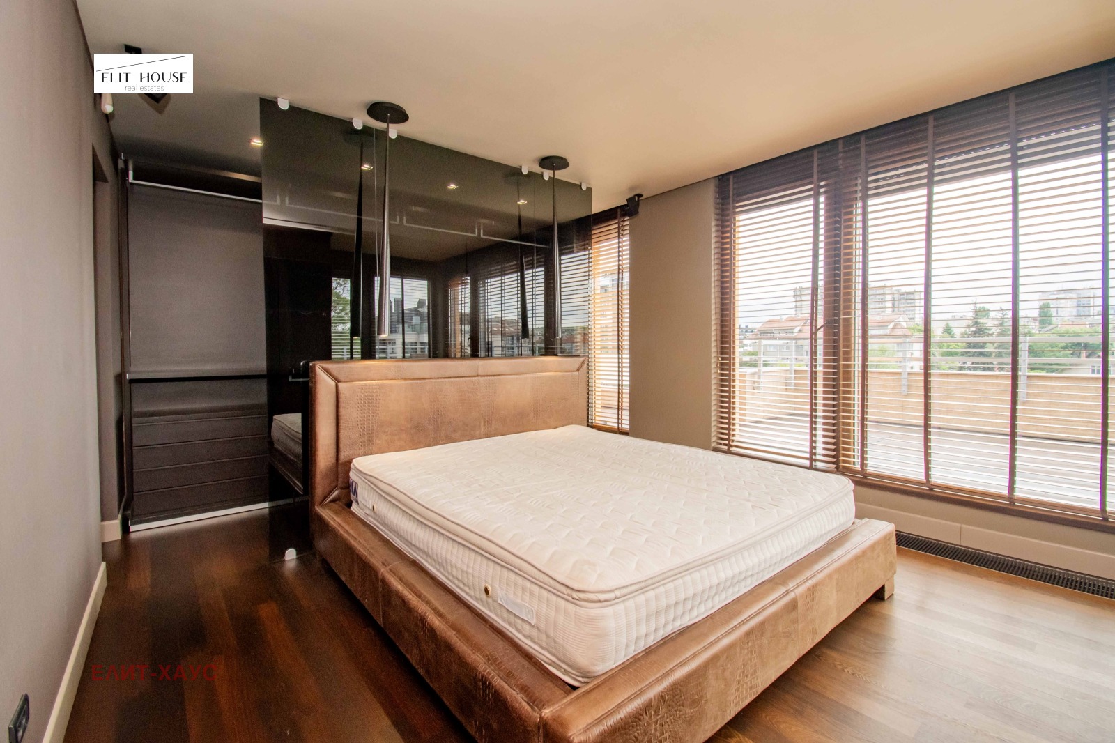 Продава 4-СТАЕН, гр. София, Изток, снимка 11 - Апартаменти - 54803175