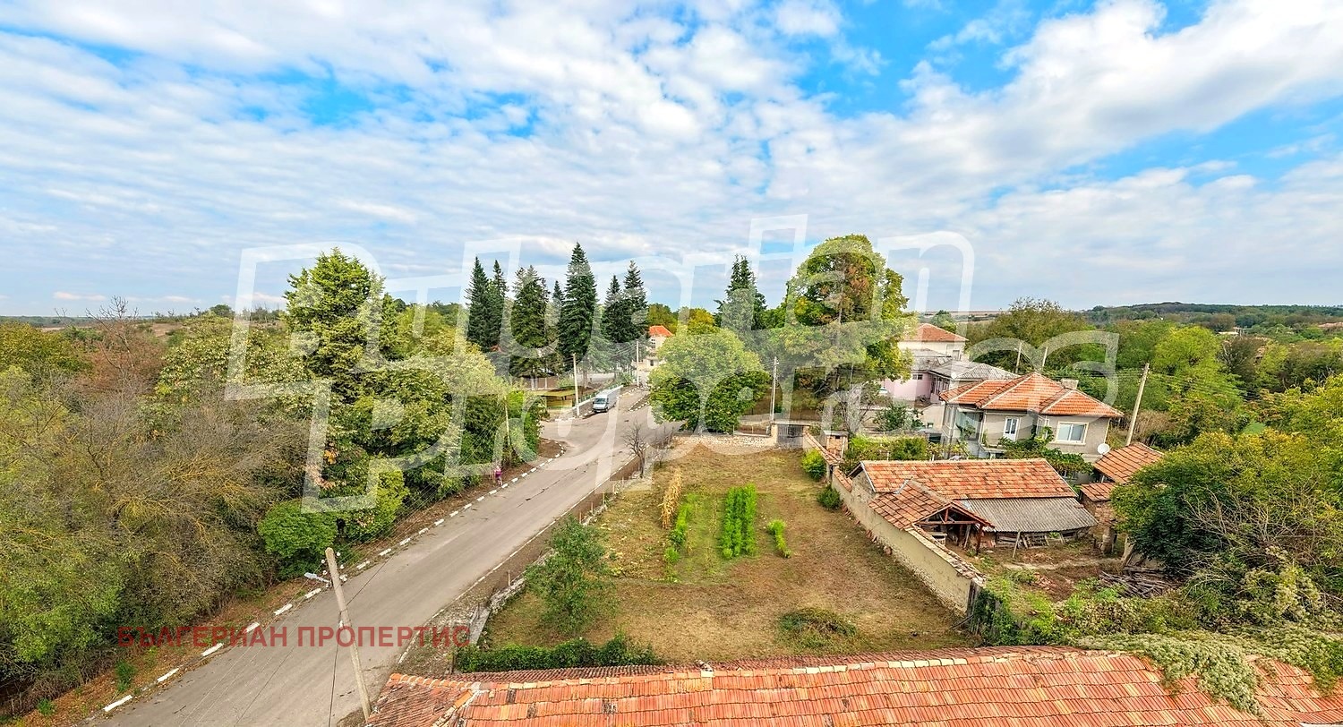 Продава КЪЩА, с. Овчага, област Варна, снимка 2 - Къщи - 56295123
