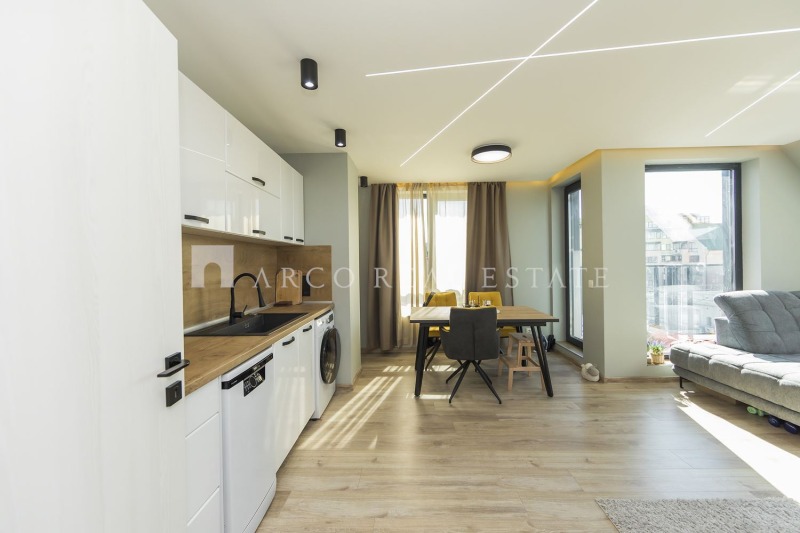 Продава 3-СТАЕН, град София, Люлин - център • 230000 € • 27768022 — Holmes.bg