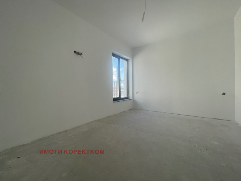 À venda  3 quartos Sofia , Centar , 150 m² | 32397405 - imagem [9]