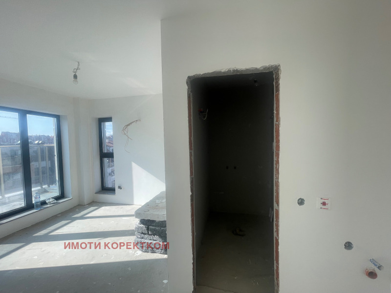 À venda  3 quartos Sofia , Centar , 150 m² | 32397405 - imagem [10]