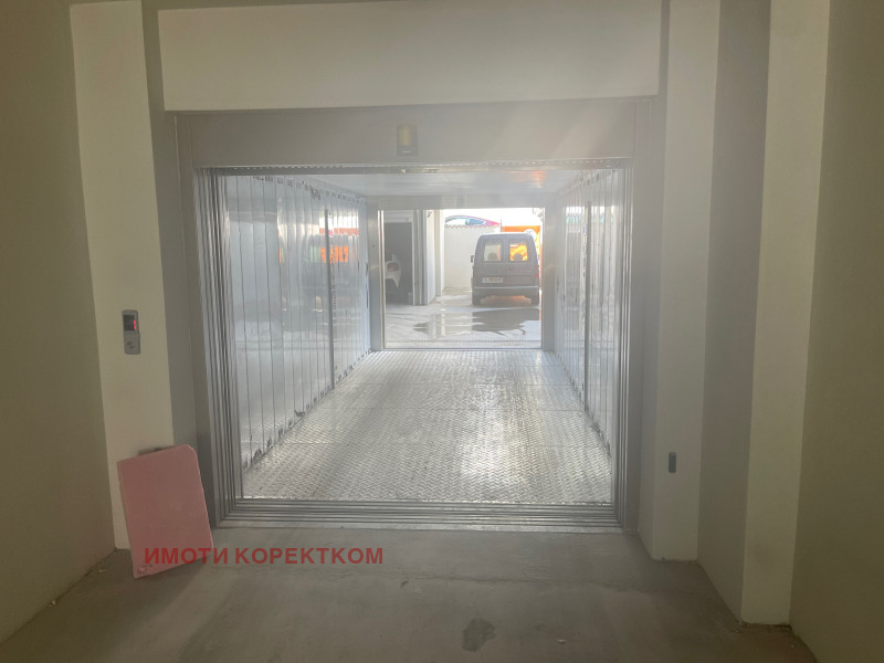 À venda  3 quartos Sofia , Centar , 150 m² | 32397405 - imagem [15]