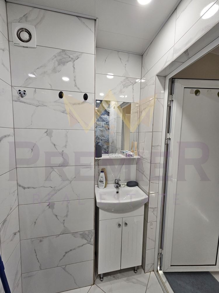 Продава 4-СТАЕН, гр. Варна, Център, снимка 13 - Апартаменти - 56322208